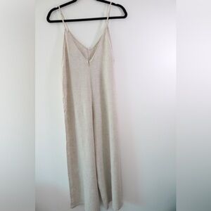 Linen Romper Capri Leg by Shinestar Size Small V Neck Adjustable Spaghetti Strap